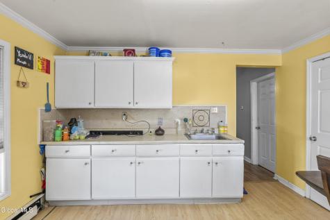 1066-1068 Hegeman Street Schenectady NY 12306