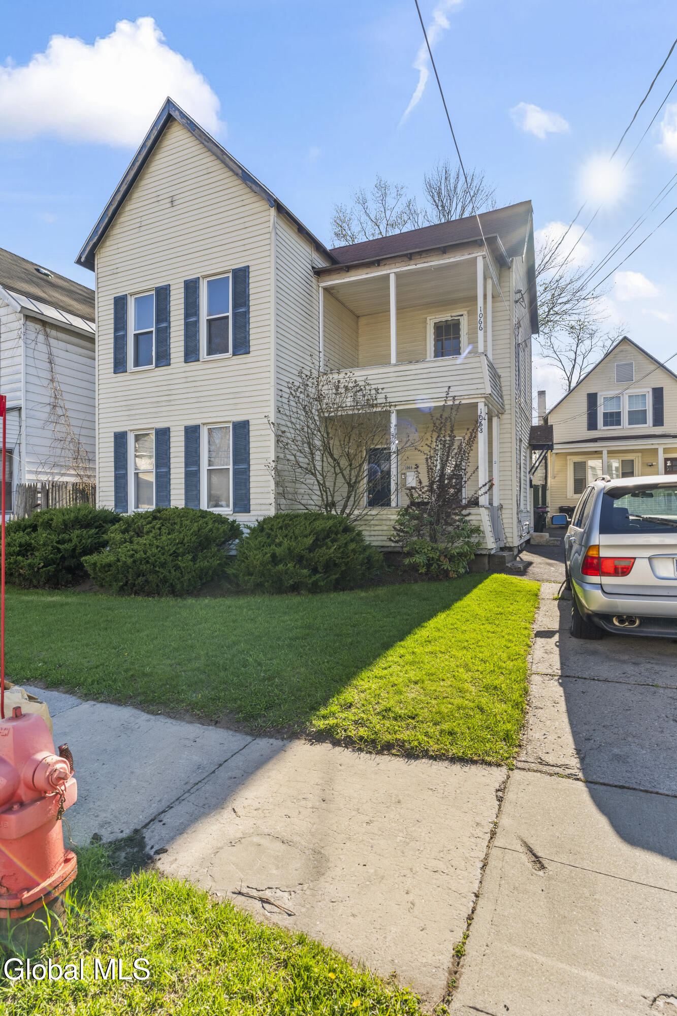 1066-1068 Hegeman Street Schenectady NY 12306