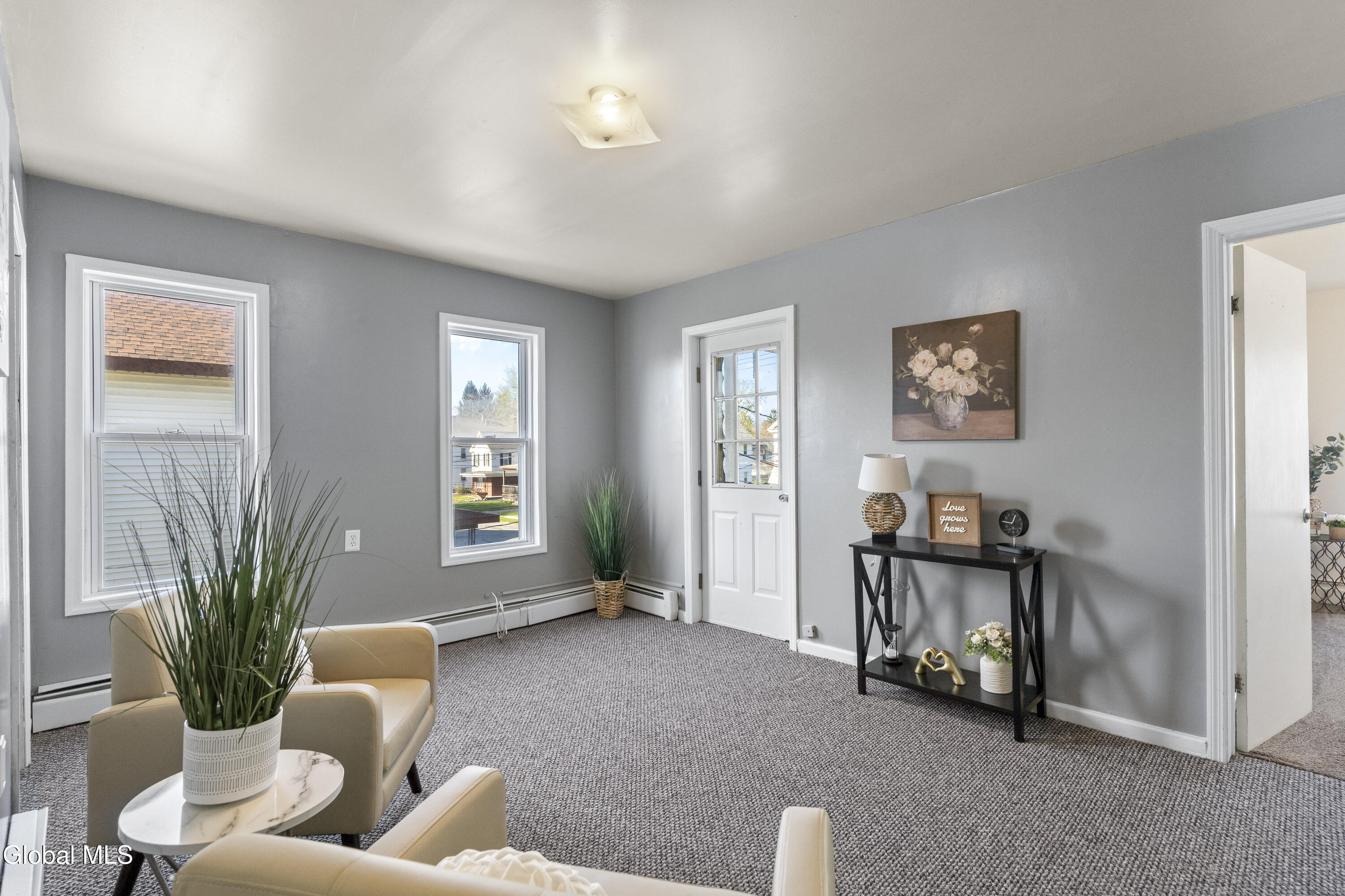 1066-1068 Hegeman Street Schenectady NY 12306