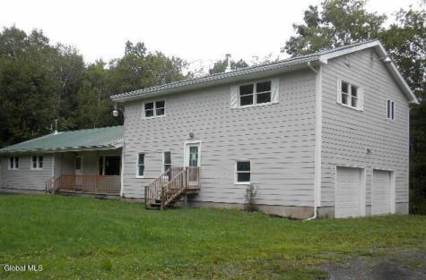 412 Gordon Road Sloansville NY 12160