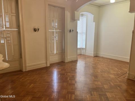 223 Lancaster Street Albany NY 12210