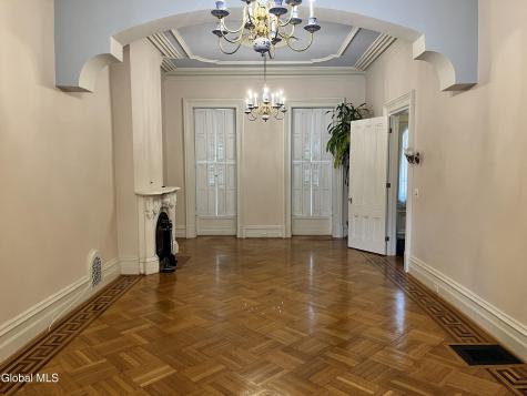 223 Lancaster Street Albany NY 12210