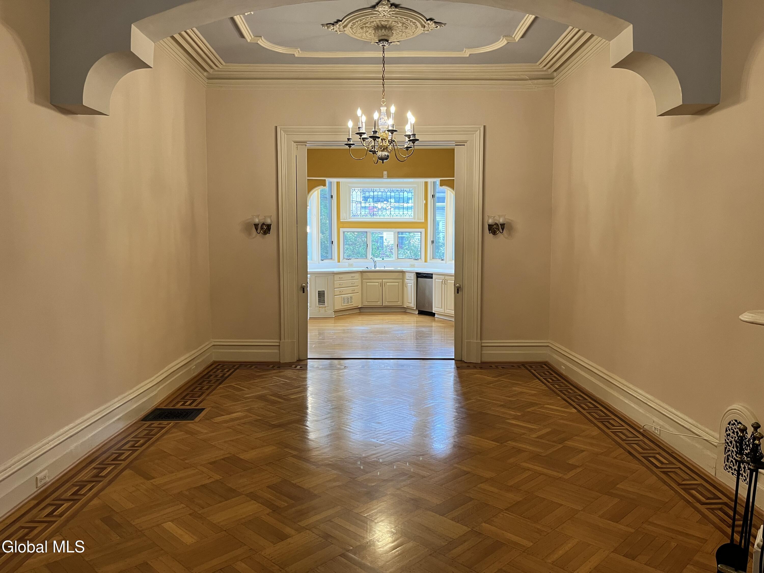 223 Lancaster Street Albany NY 12210