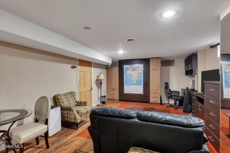 36 2nd Street Albany NY 12210