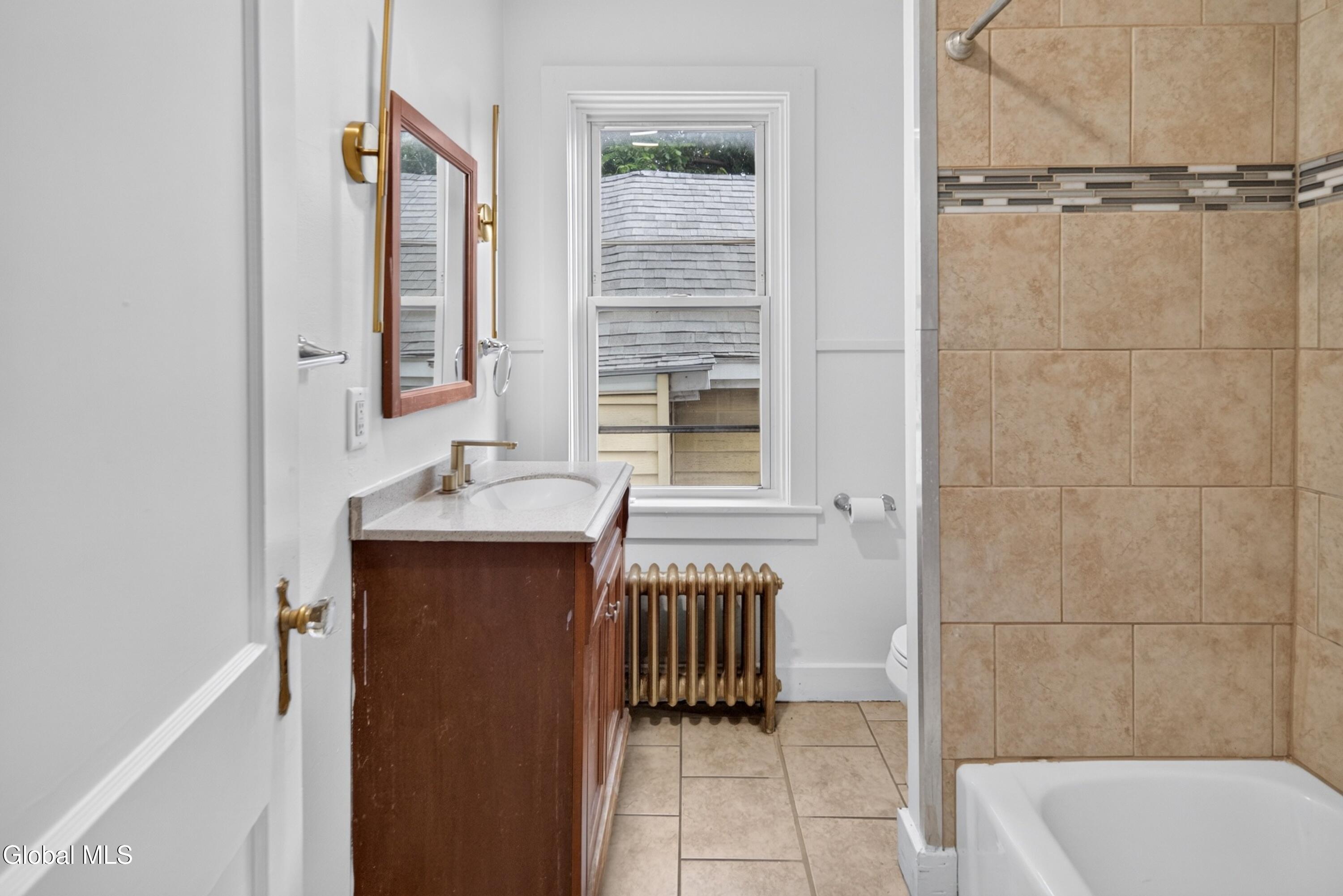 851 Livingston Avenue Albany NY 12206