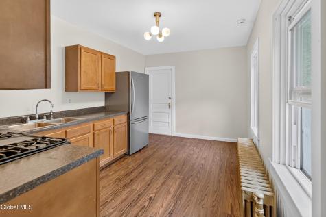 851 Livingston Avenue Albany NY 12206
