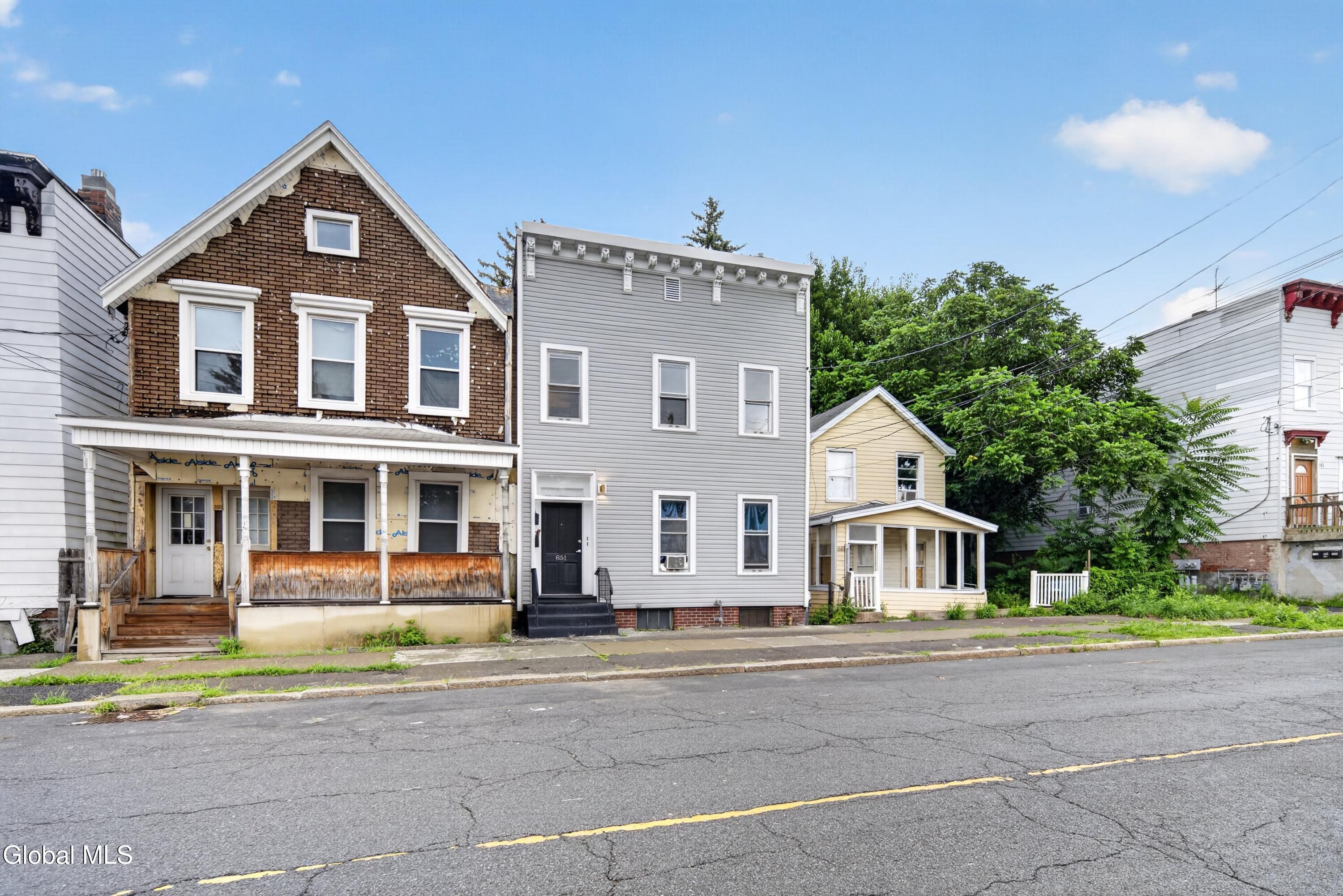851 Livingston Avenue Albany NY 12206