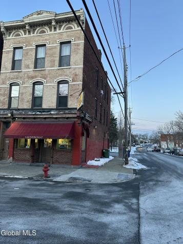 8 Garner Street Cohoes NY 12047