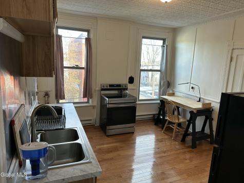 8 Garner Street Cohoes NY 12047