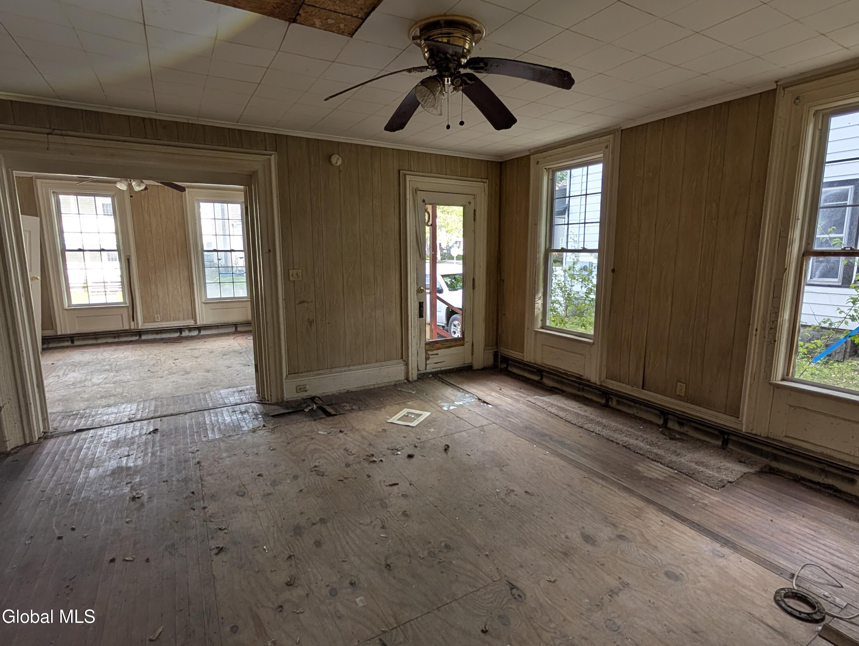 295 N Main Street Gloversville NY 12078