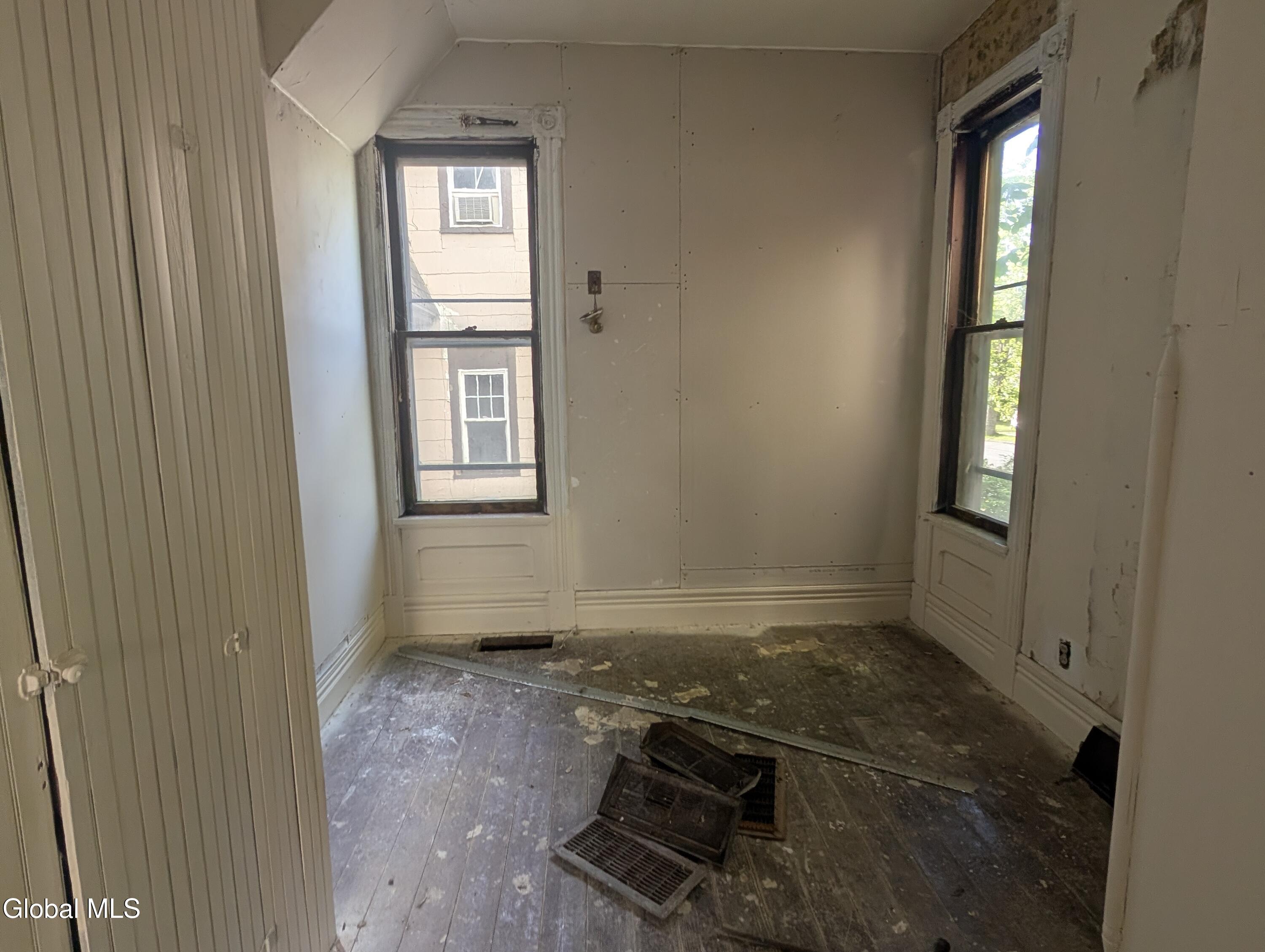 295 N Main Street Gloversville NY 12078