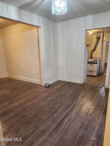 13 E 8th Avenue Gloversville NY 12078