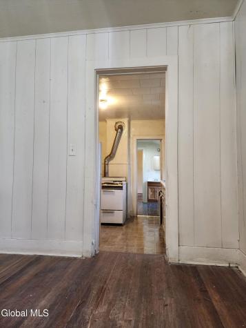 13 E 8th Avenue Gloversville NY 12078