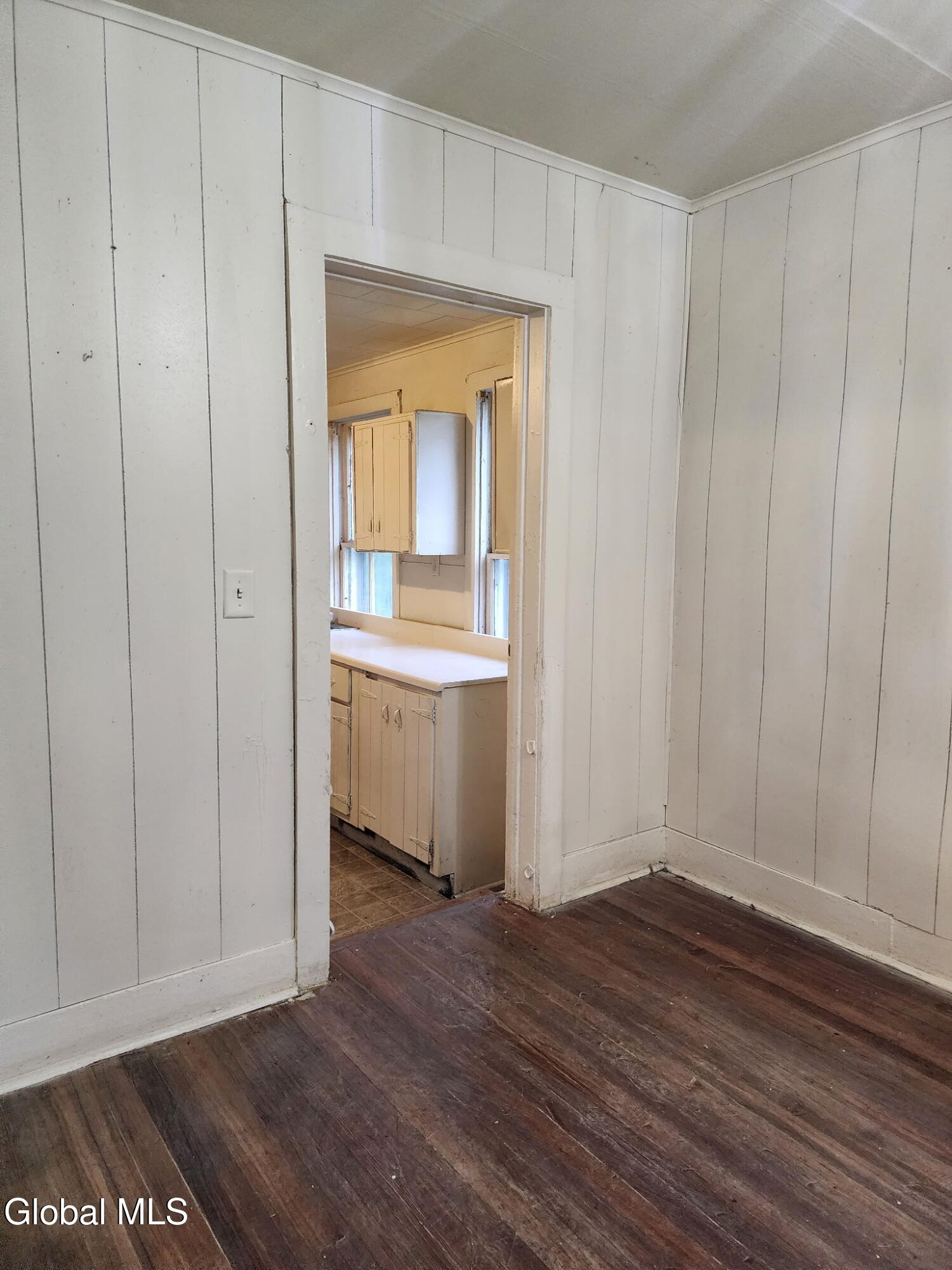 13 E 8th Avenue Gloversville NY 12078
