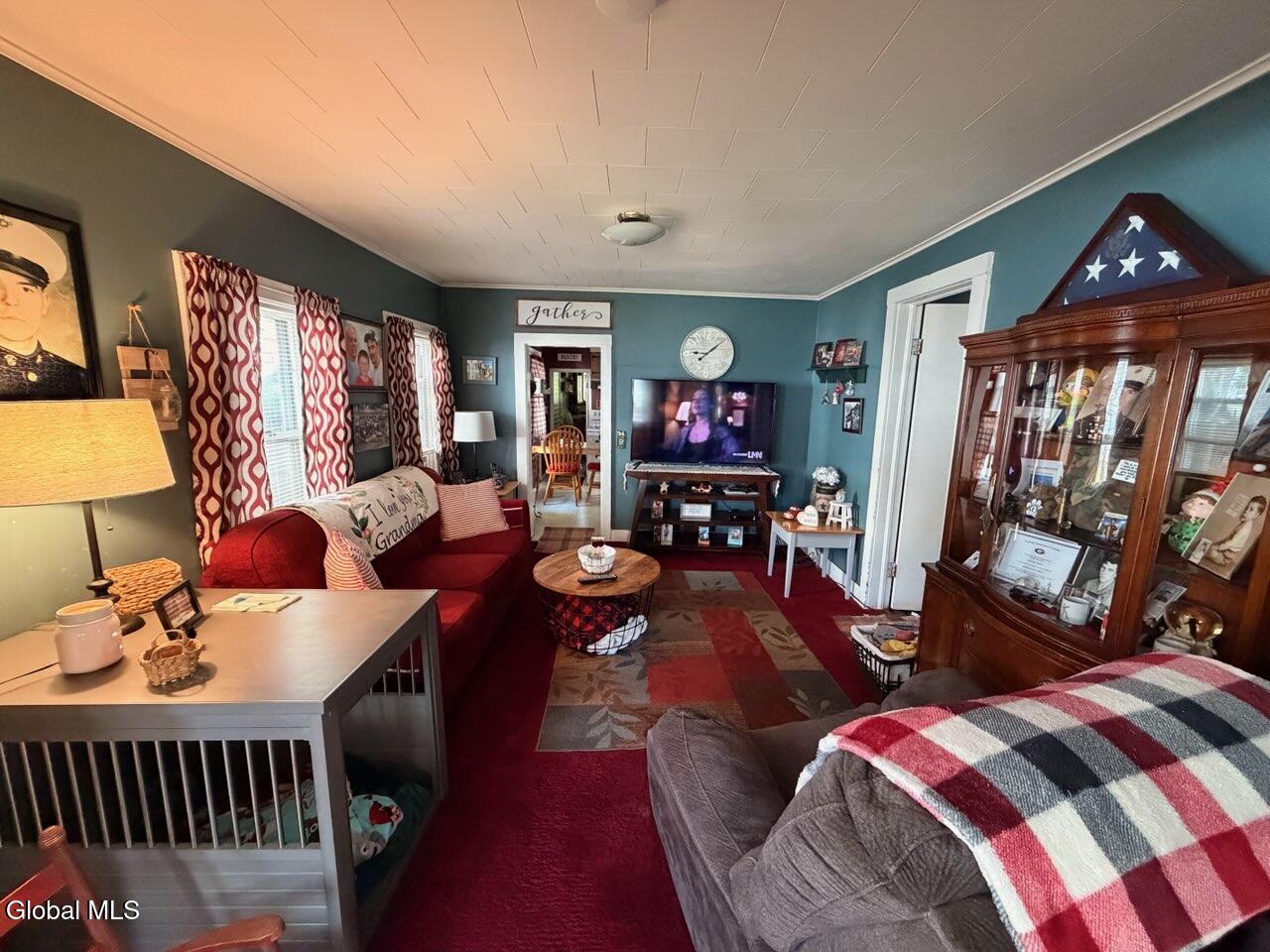 13 E 8th Avenue Gloversville NY 12078