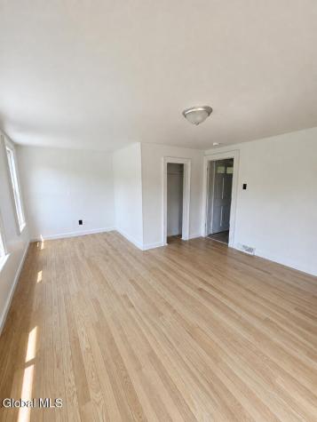 623 Nott Street Schenectady NY 12308