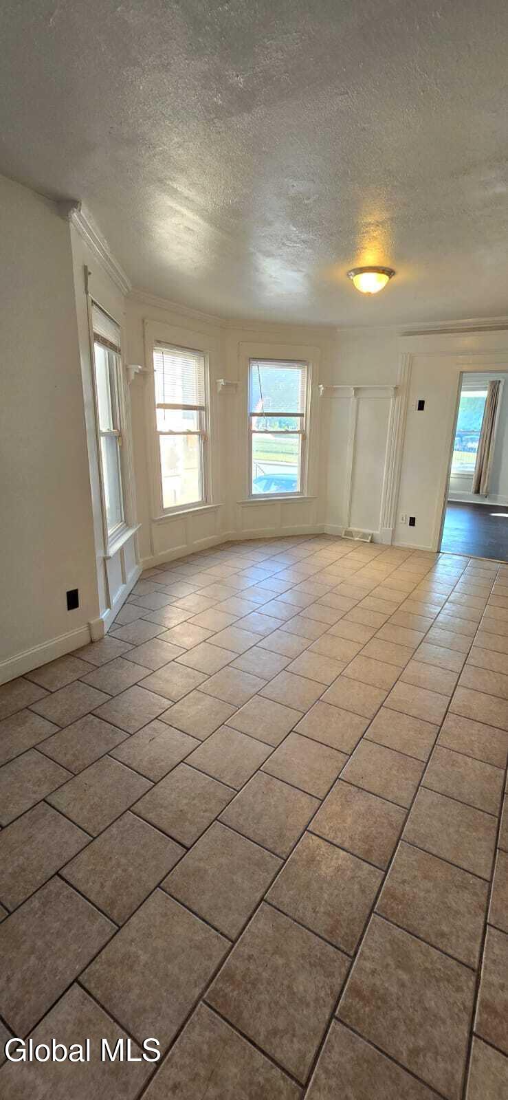 623 Nott Street Schenectady NY 12308