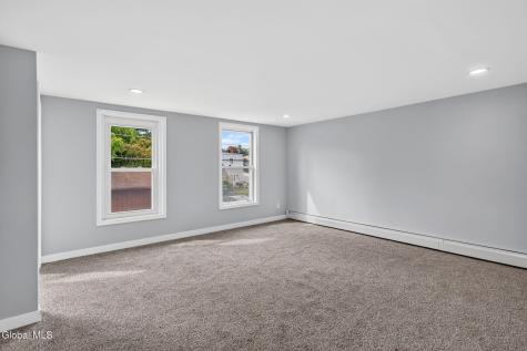 17 Glen Avenue Watervliet NY 12189