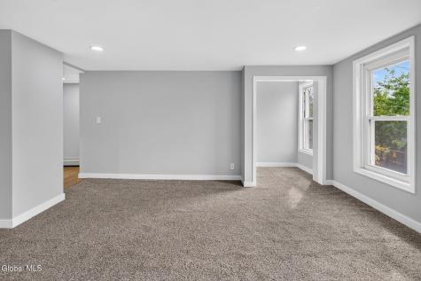 17 Glen Avenue Watervliet NY 12189