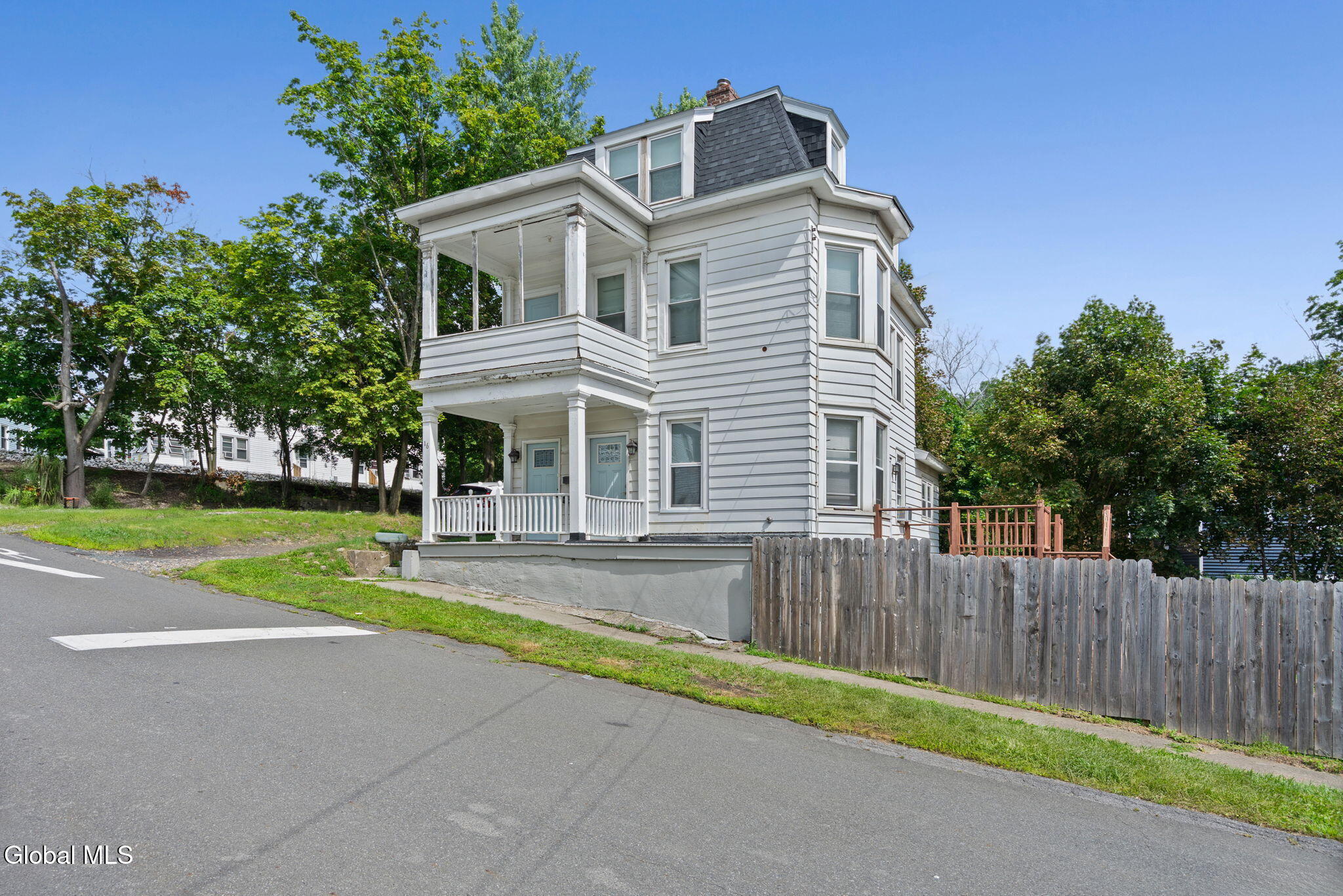 16 Vanderwerken Avenue Waterford NY 12188