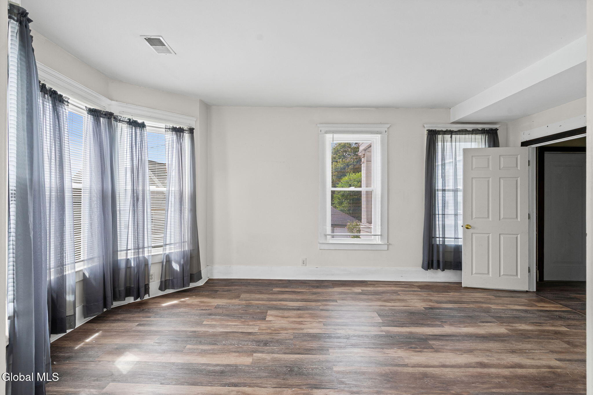 16 Vanderwerken Avenue Waterford NY 12188