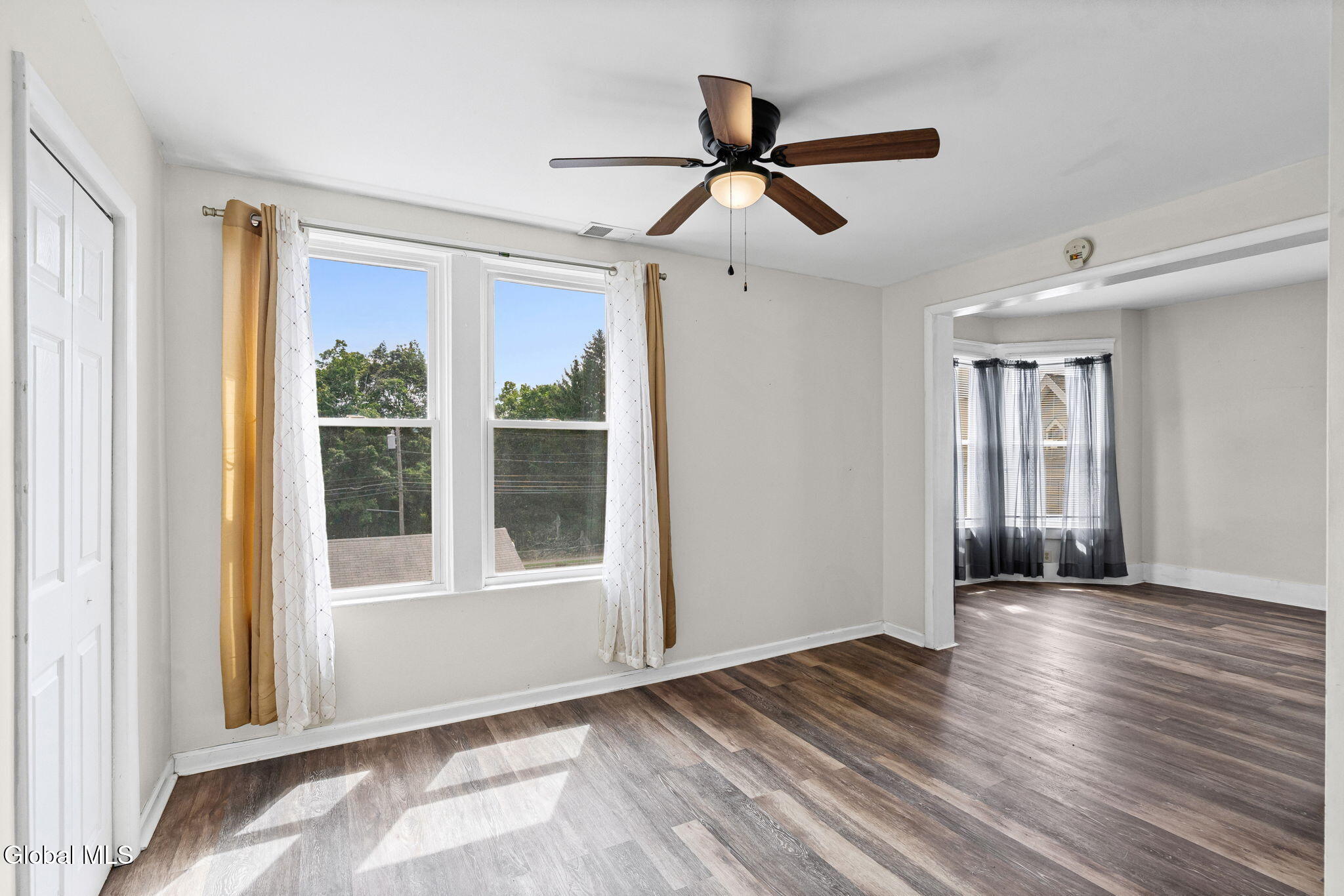 16 Vanderwerken Avenue Waterford NY 12188
