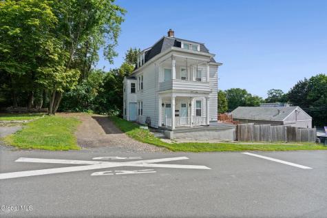 16 Vanderwerken Avenue Waterford NY 12188