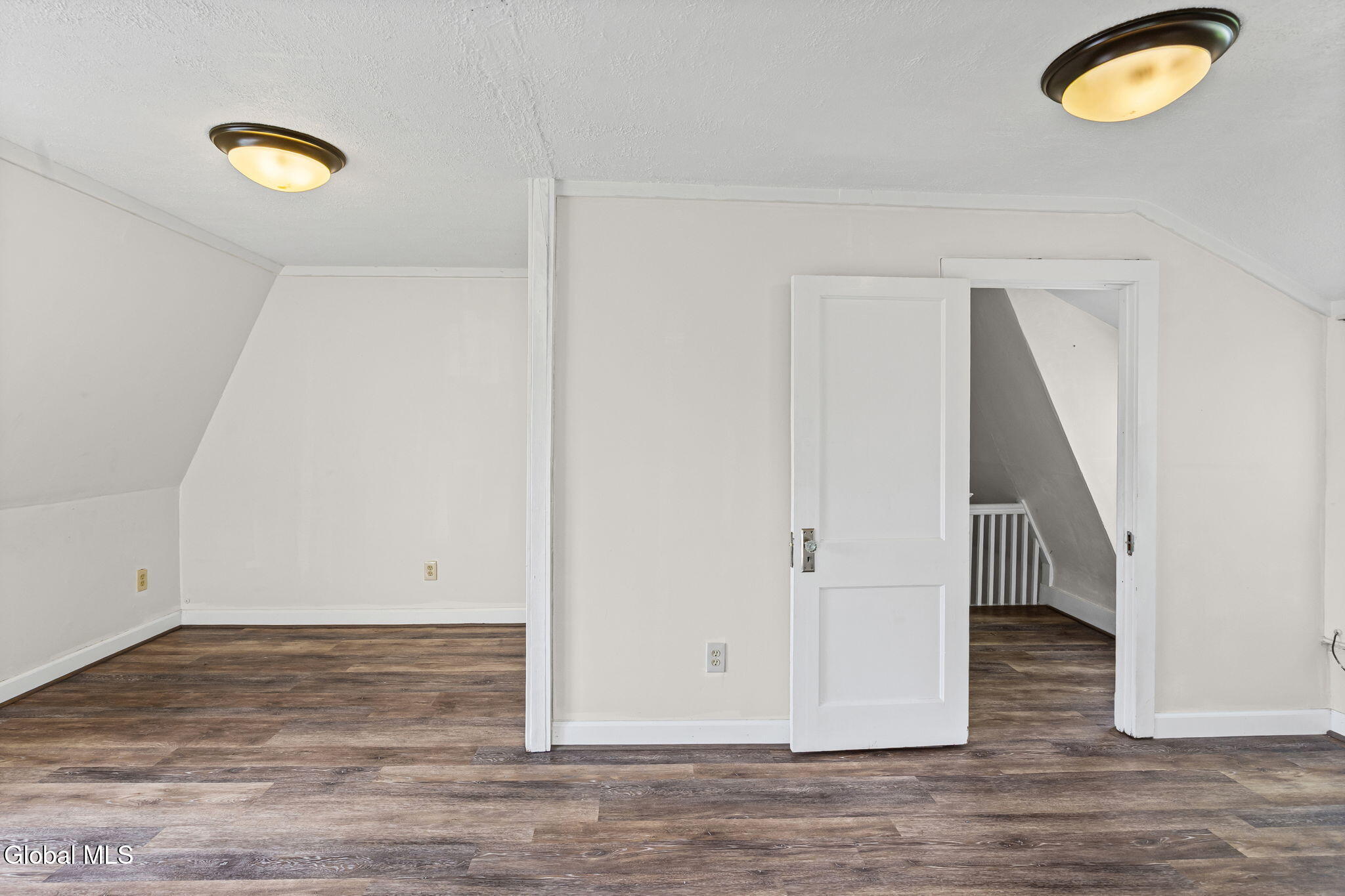 16 Vanderwerken Avenue Waterford NY 12188