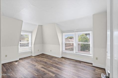 16 Vanderwerken Avenue Waterford NY 12188