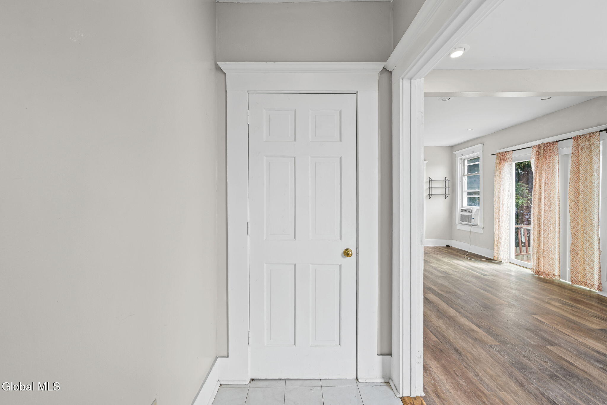 16 Vanderwerken Avenue Waterford NY 12188