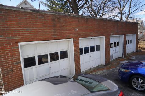 106 Mcalpin Street Albany NY 12209