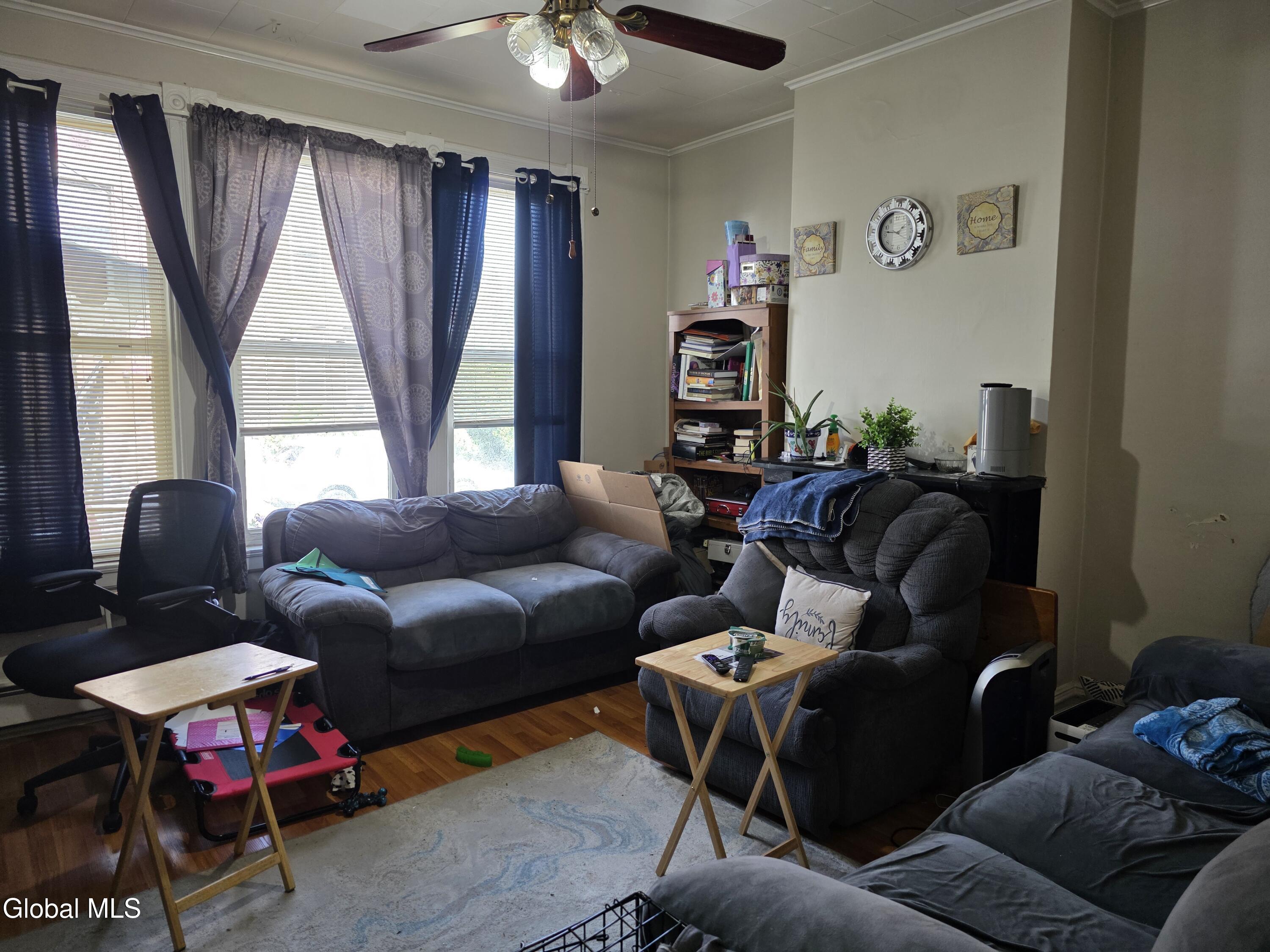 612 Twenty Third Street Watervliet NY 12189
