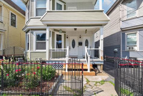 1030 Delamont Avenue Schenectady NY 12307