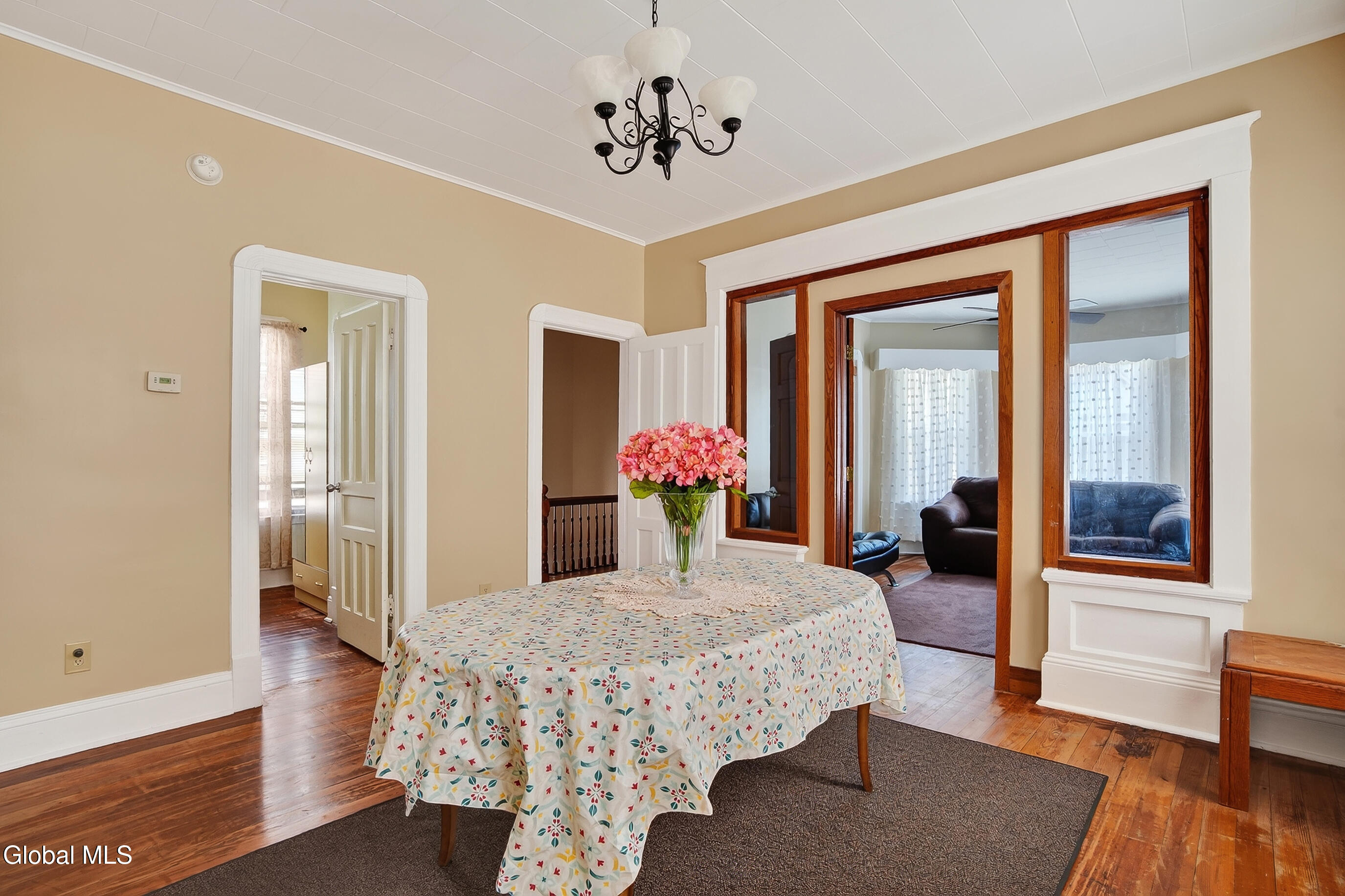 1030 Delamont Avenue Schenectady NY 12307