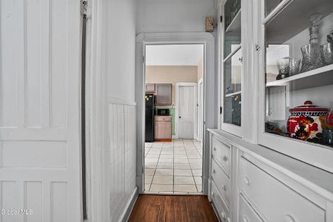 1030 Delamont Avenue Schenectady NY 12307