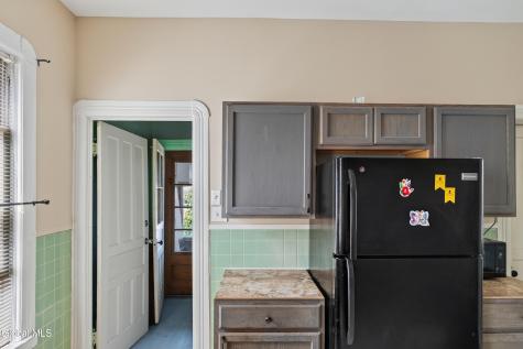 1030 Delamont Avenue Schenectady NY 12307