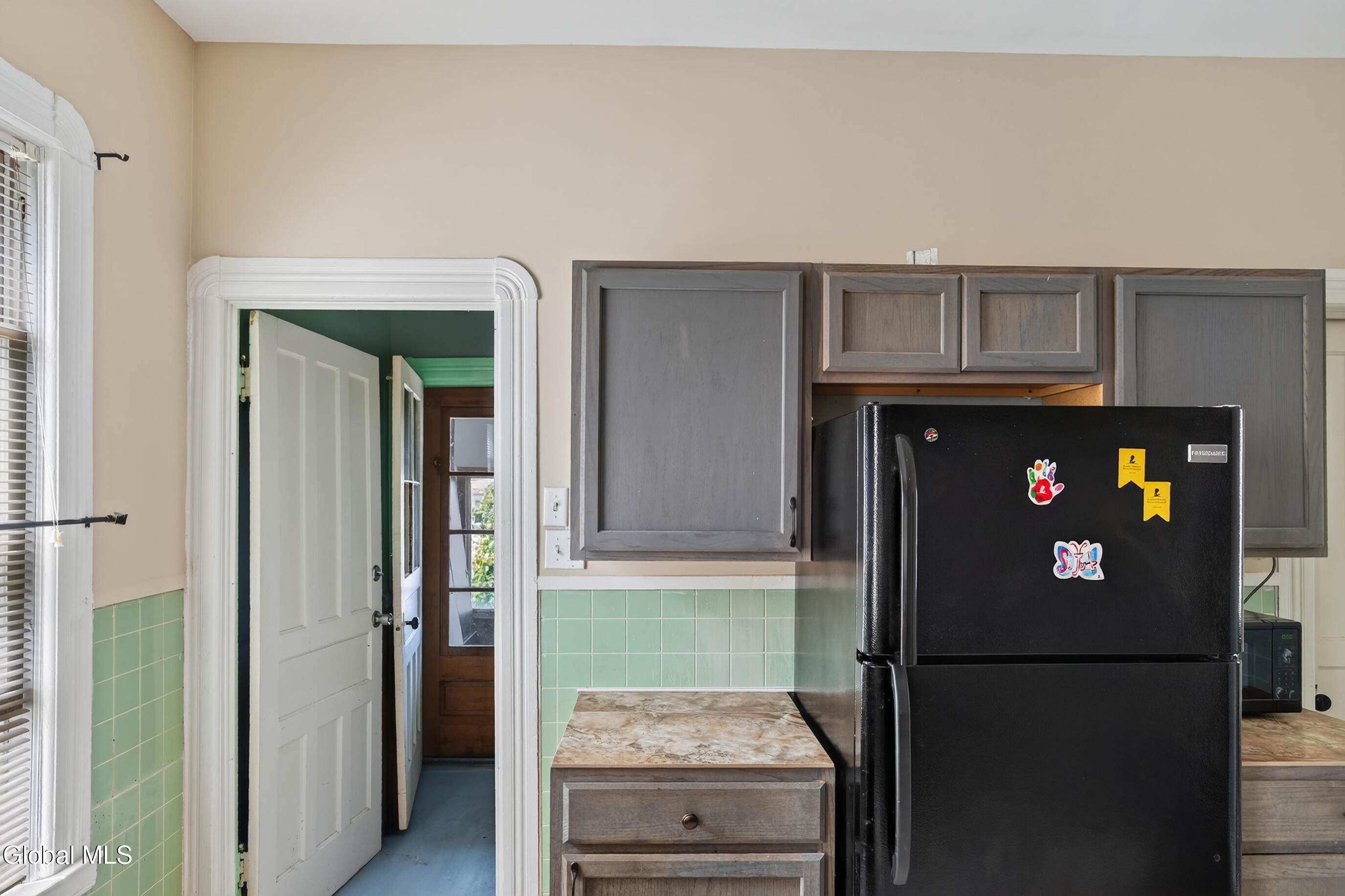 1030 Delamont Avenue Schenectady NY 12307