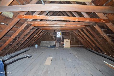 1030 Delamont Avenue Schenectady NY 12307