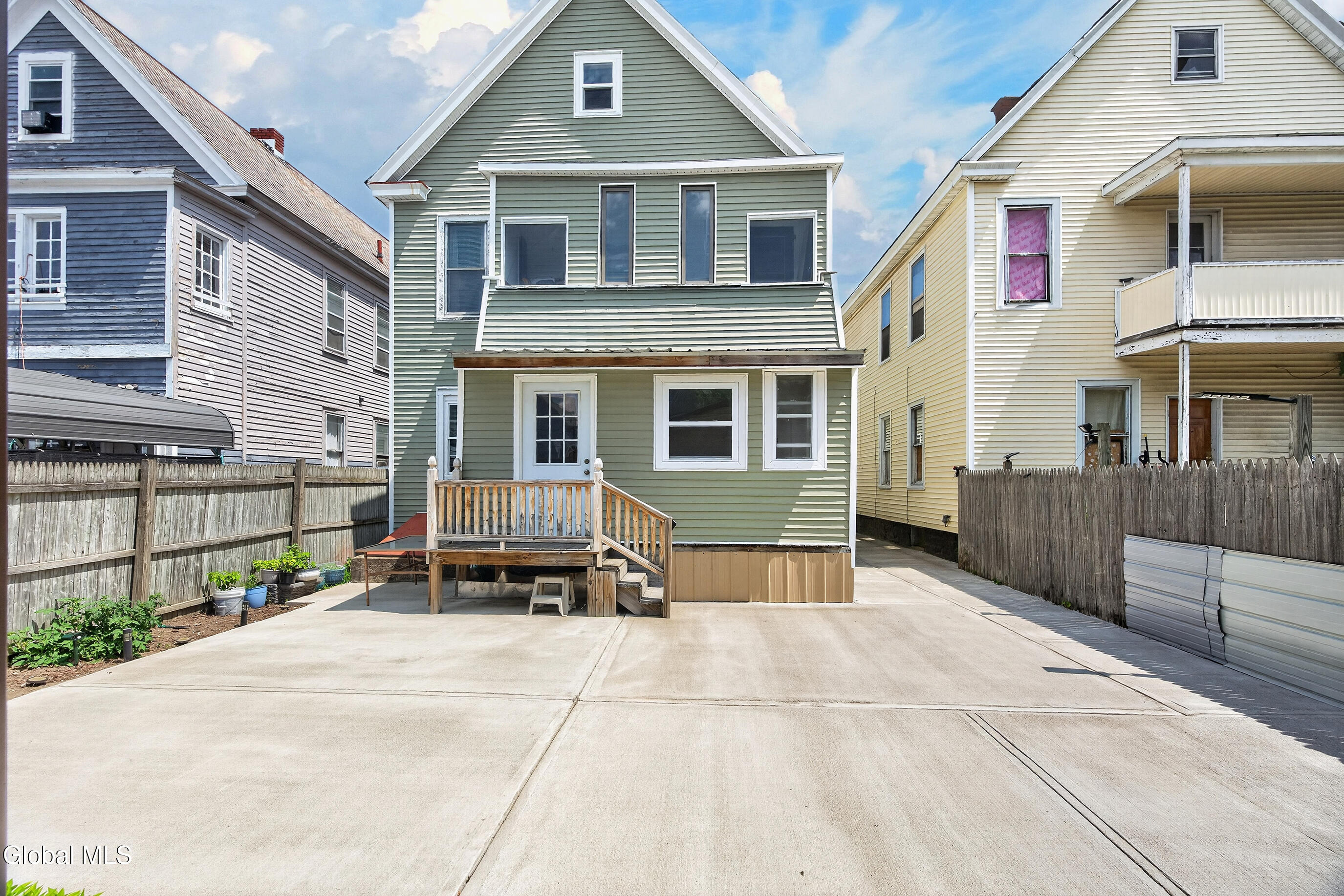 1030 Delamont Avenue Schenectady NY 12307