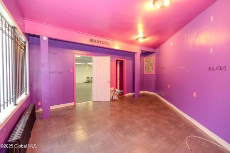 1374 10th Avenue Schenectady NY 12303