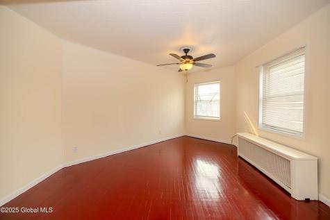 1374 10th Avenue Schenectady NY 12303