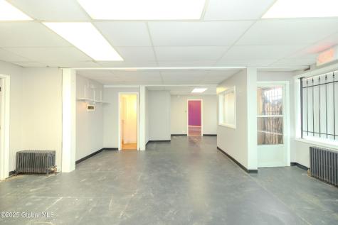 1374 10th Avenue Schenectady NY 12303