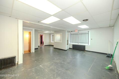 1374 10th Avenue Schenectady NY 12303