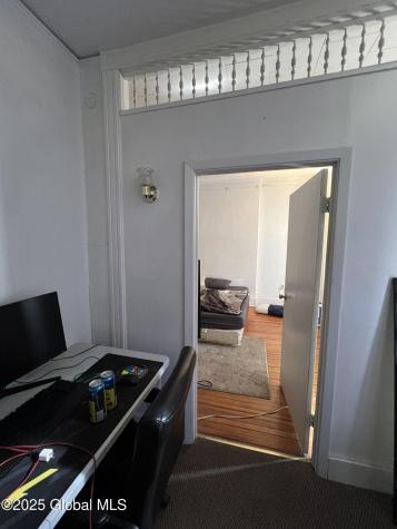 487 Hamilton Street Albany NY 12203