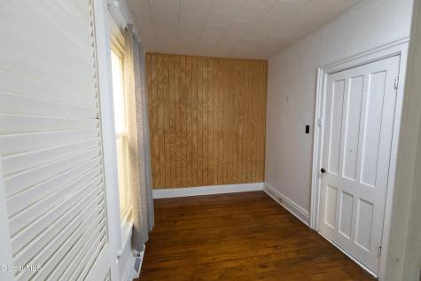 10 Lansing Avenue Troy NY 12180