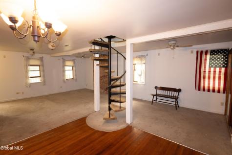 10 Lansing Avenue Troy NY 12180