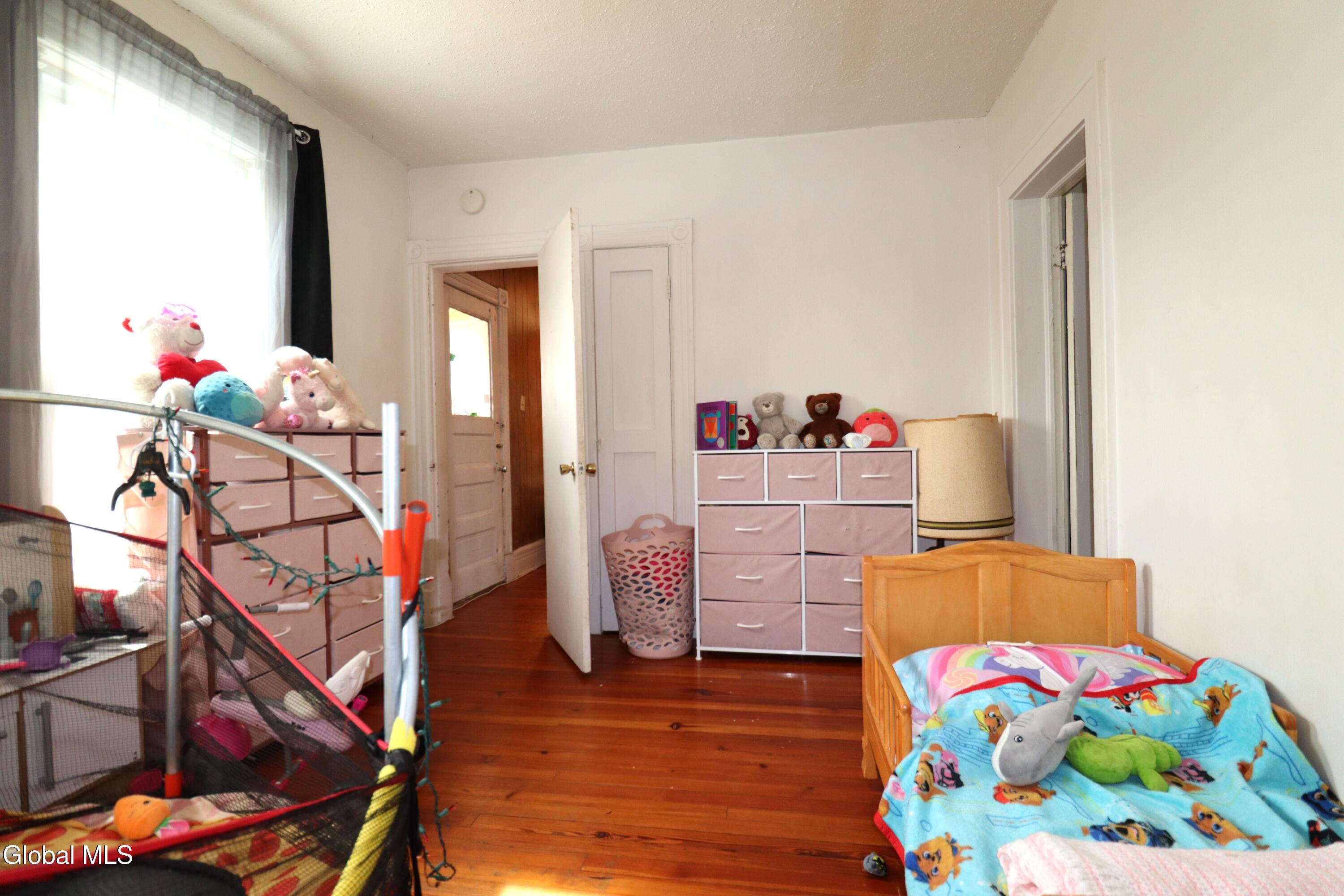 1801 Van Vranken Avenue Schenectady NY 12308