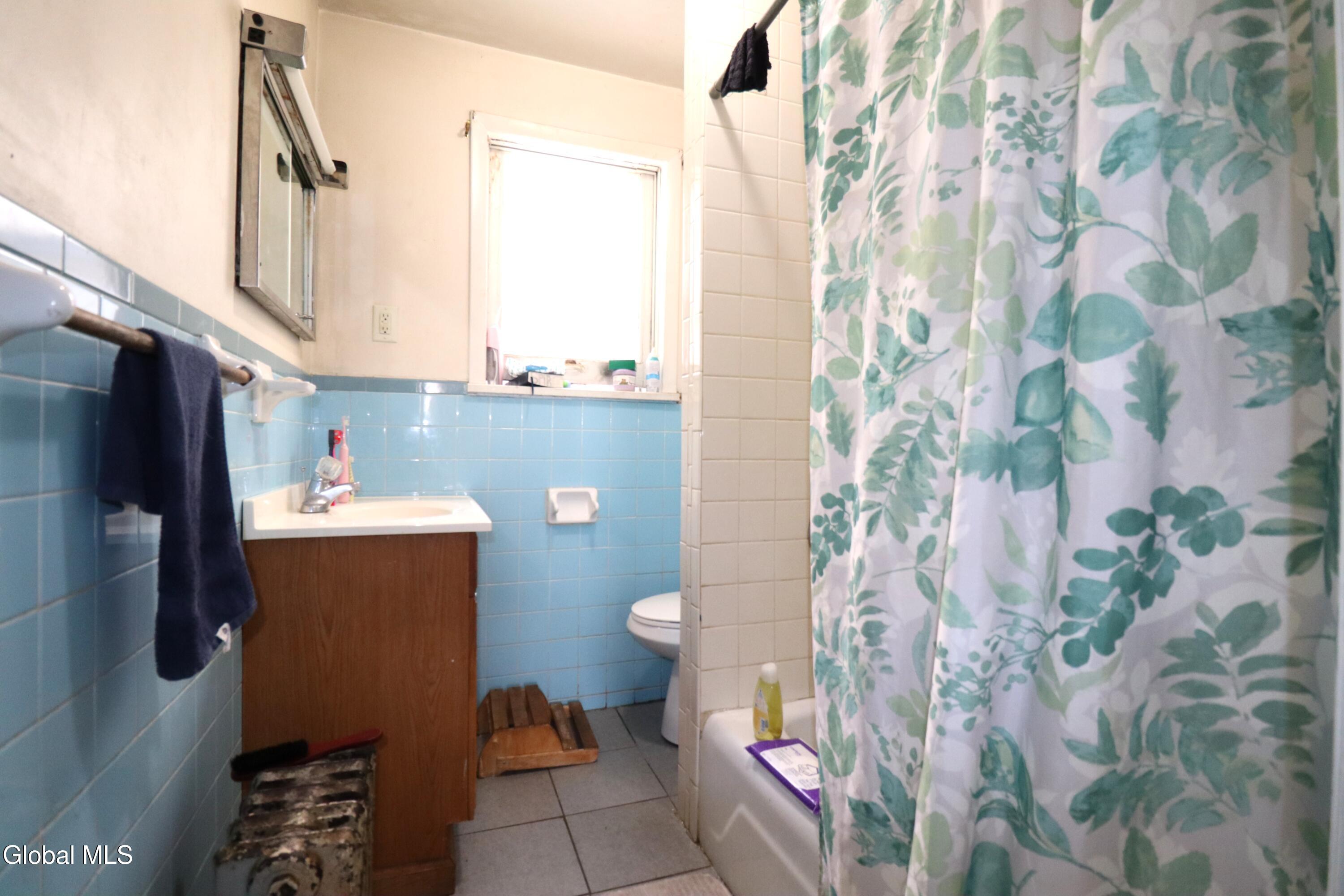 1801 Van Vranken Avenue Schenectady NY 12308
