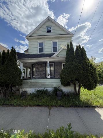 312 Division Street Amsterdam NY 12010