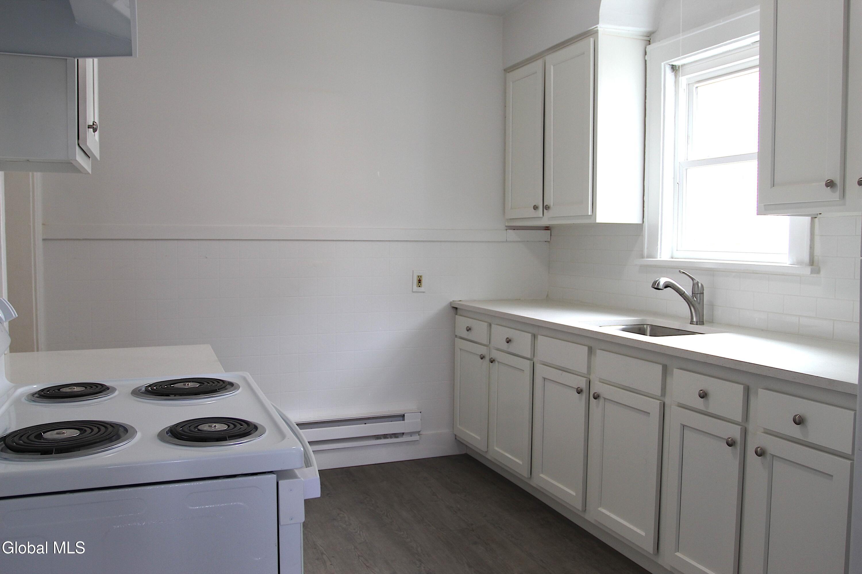190 S Allen Street Albany NY 12208